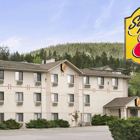 速8威廉斯湖酒店 威廉斯莱克 外观 照片